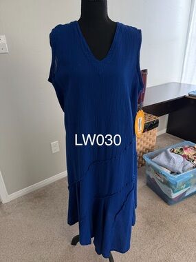 Oh My Gauze! Sleeveless V-Neck Royal Blue Midi Dress